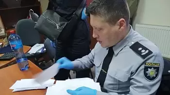Открытый подкуп избирателей представителями БПП: полицейские изъяли более 1,6 миллиона гривен и почти 12 000 $ (ФОТО + ВИДЕО)